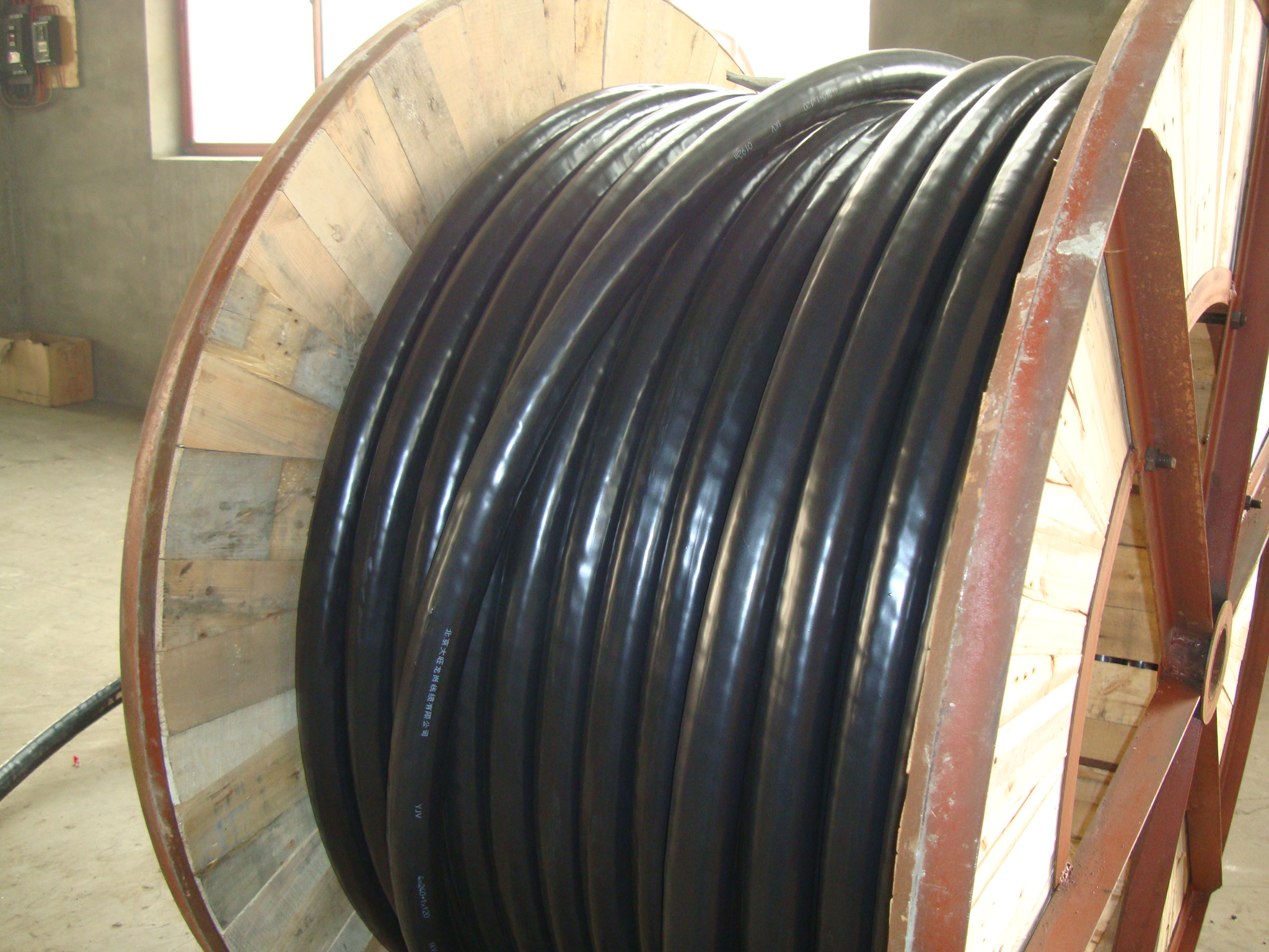 �A(y��)��֧��|